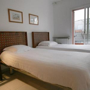 Girona Apartments Exterior photo